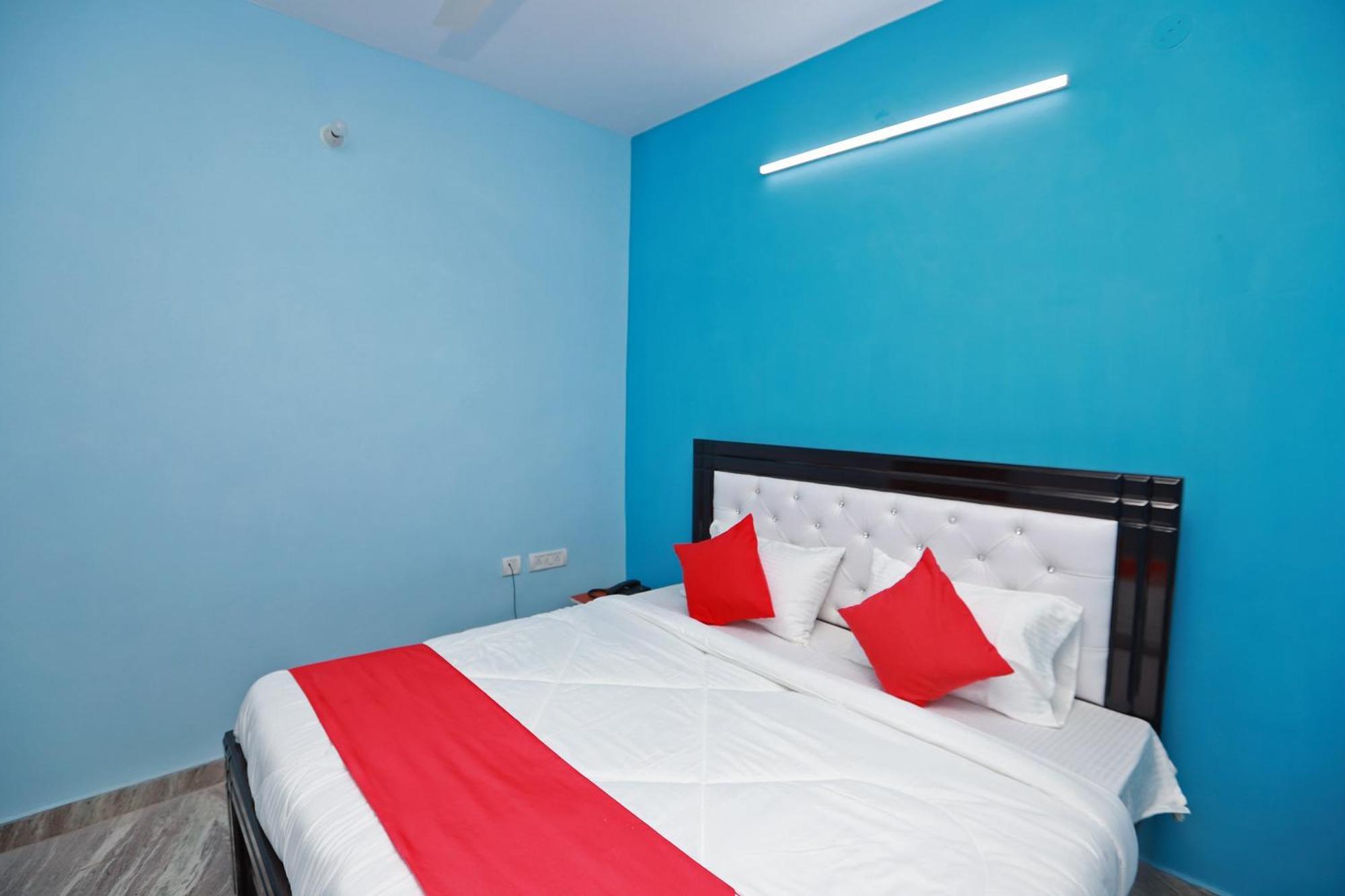 Hotel O Silverline Residency Faridábád Kültér fotó