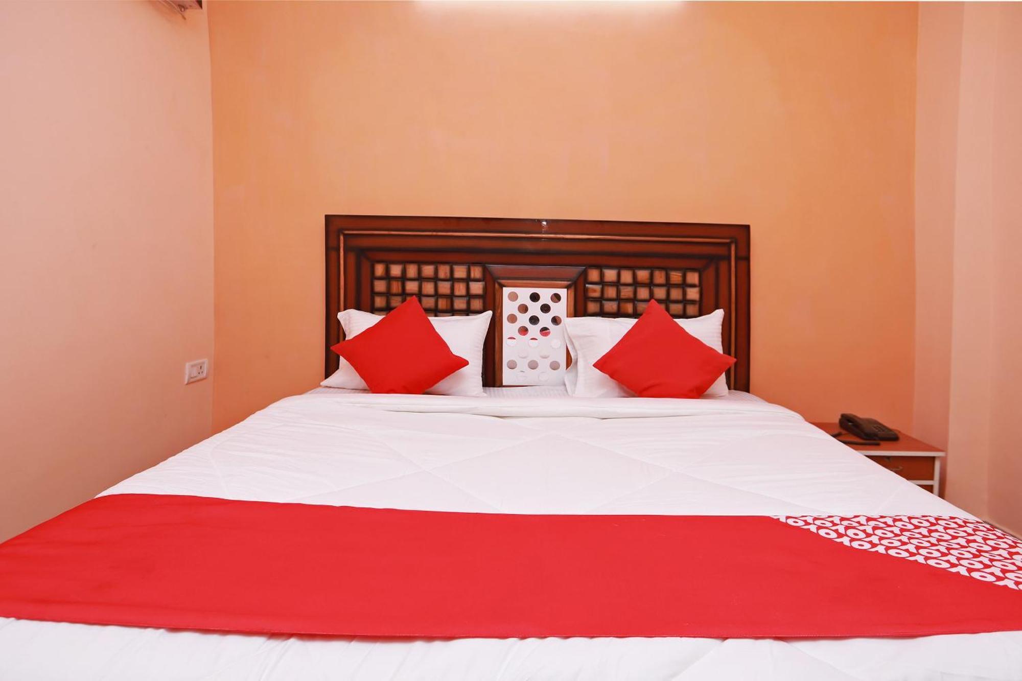 Hotel O Silverline Residency Faridábád Kültér fotó
